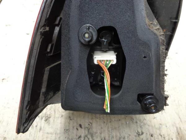 FEU ARRIERE DROIT CITROEN C5 - Vue 2